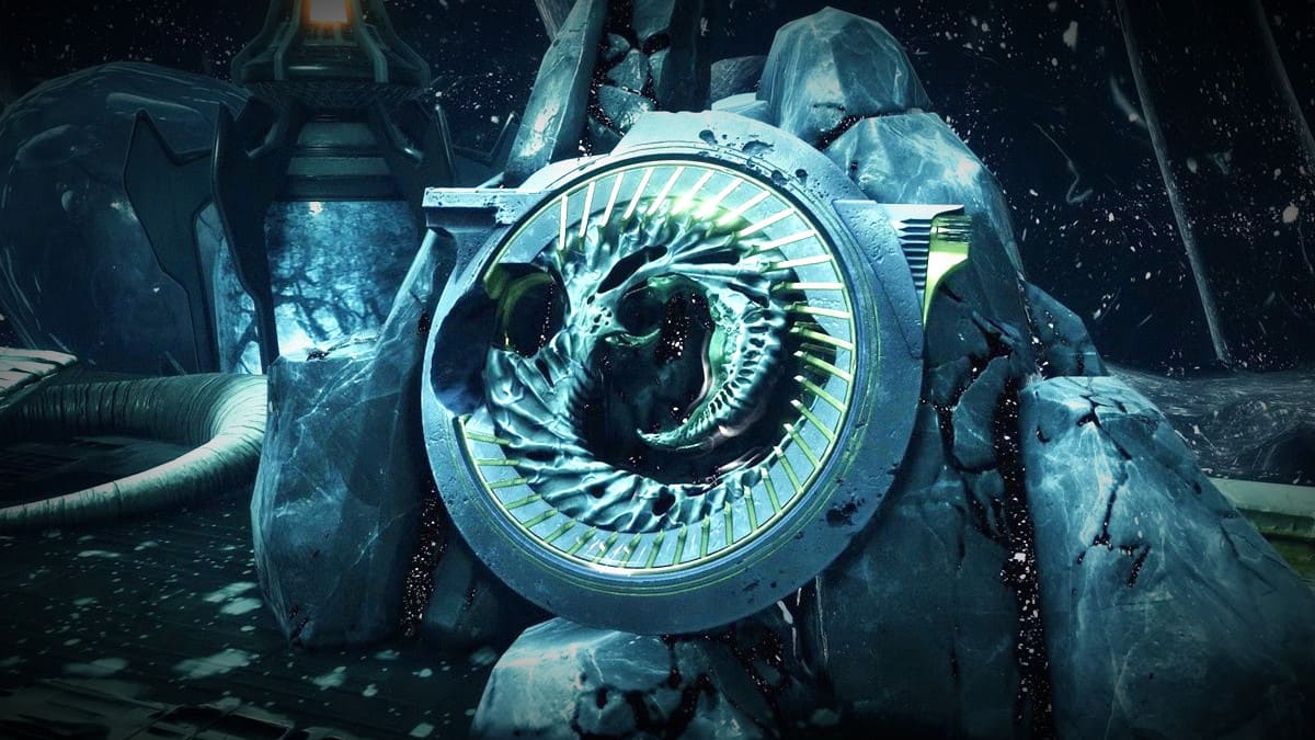 A picture of the Barrow-Dyad SMG as it appears in Destiny 2 mid-mission.